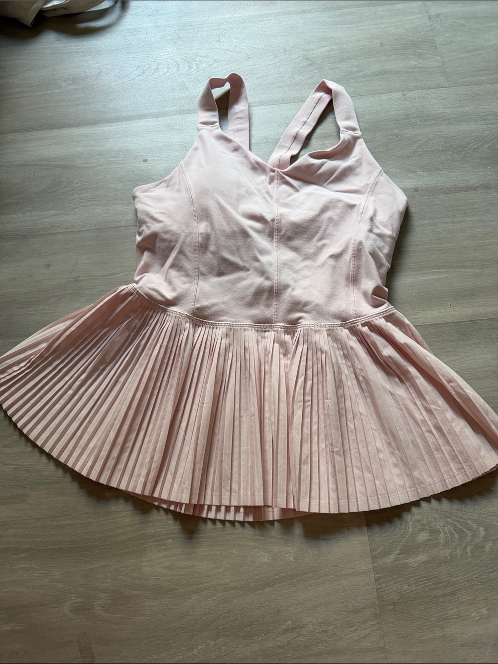 lululemon athletica Light Pink Pleated Tank top size 10